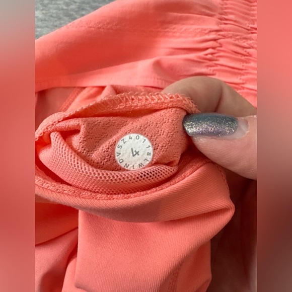 LULULEMON Coral Free Spirit Tank With Built In Bra (US 4) - Picture 6 of 10